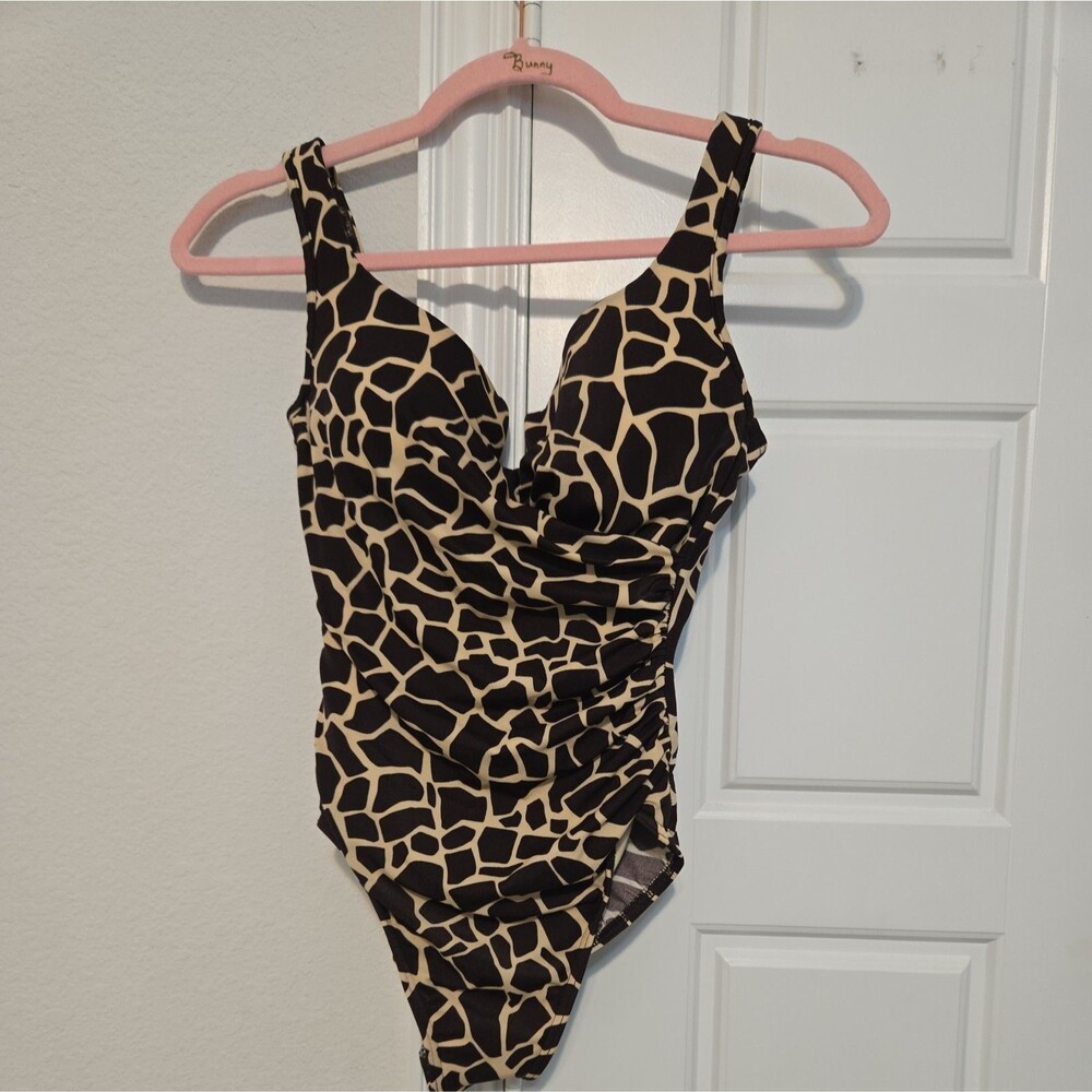 Miraclesuit 8 one piece swimsuit Swimwear giraffe animal M slimming Brown Tan